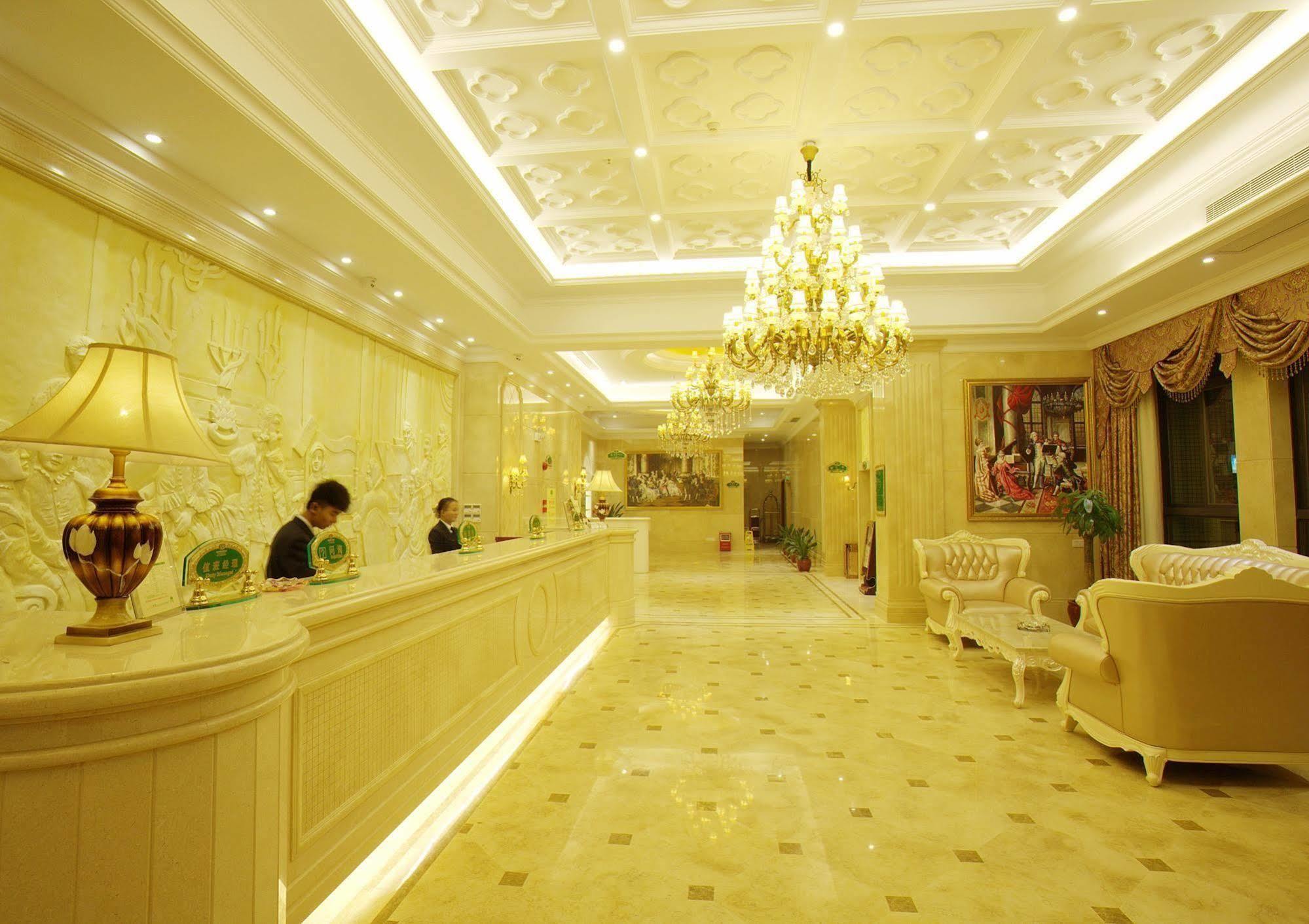 Vienna Hotel - Jinzhou Branch Guangzhou Exteriör bild