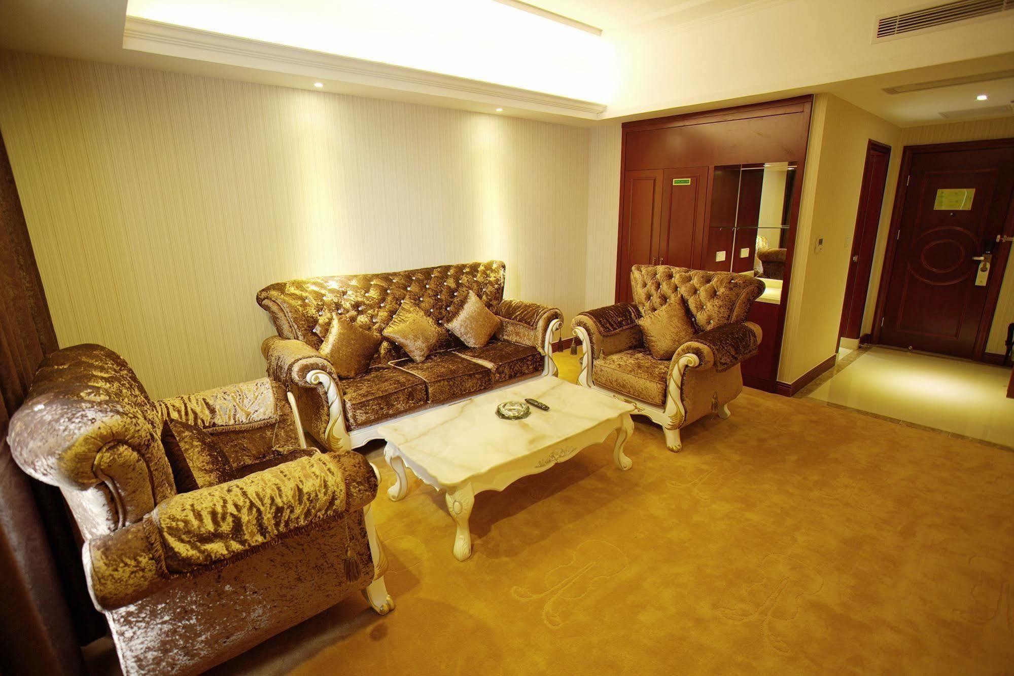 Vienna Hotel - Jinzhou Branch Guangzhou Exteriör bild
