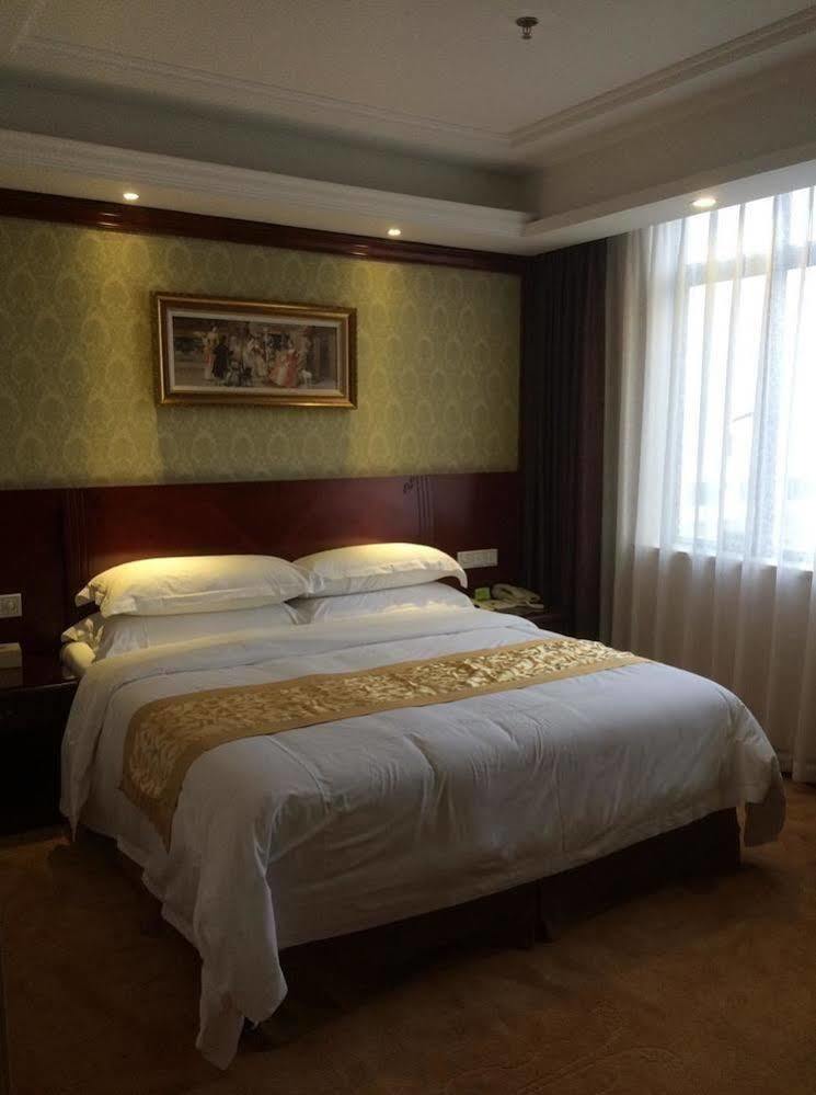 Vienna Hotel - Jinzhou Branch Guangzhou Exteriör bild